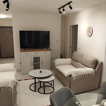 Vauda White * 贝尔格莱德