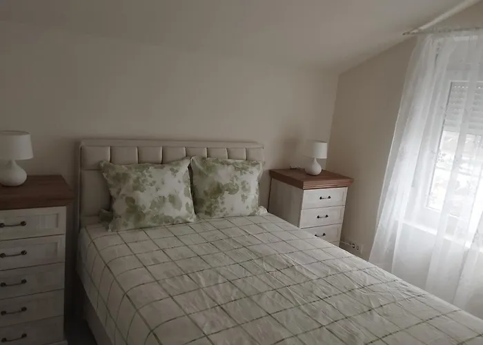 Vauda White * Belgrad